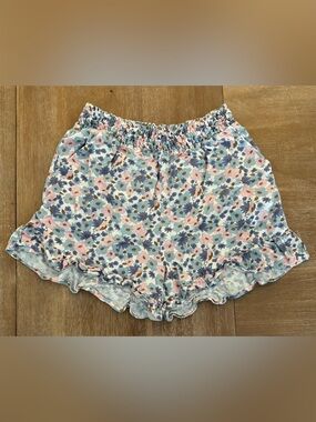 Monteau Floral Print Shorts in Light Pink & Soft Blue